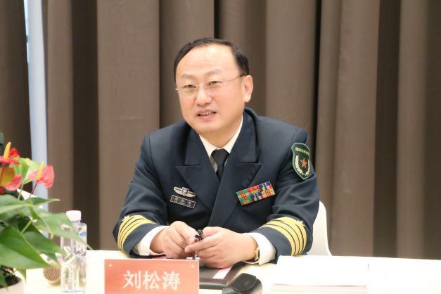 熱烈歡迎東莞軍分區(qū)大校政治委員劉松濤一行蒞臨我司調(diào)研指導(dǎo)(圖2)