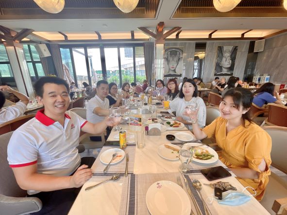 共悅生辰，溫暖同行丨集團(tuán)5-8月份員工生日會(huì)(圖5)