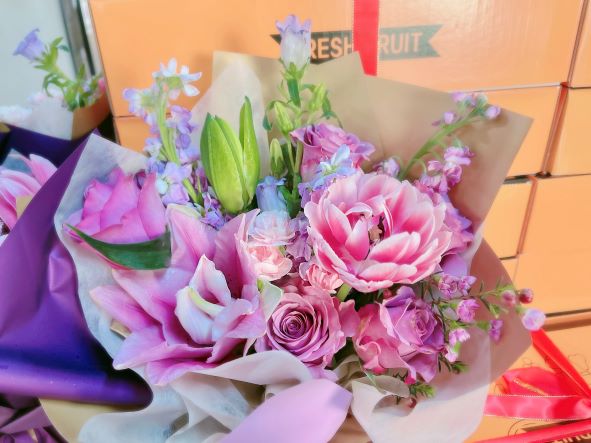 “春風(fēng)如你 熠熠芳華”婦女節(jié)花藝活動芬芳來襲(圖18)